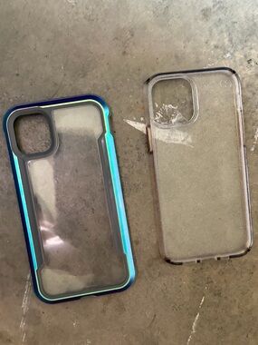 iPhone 12 Cases (2)